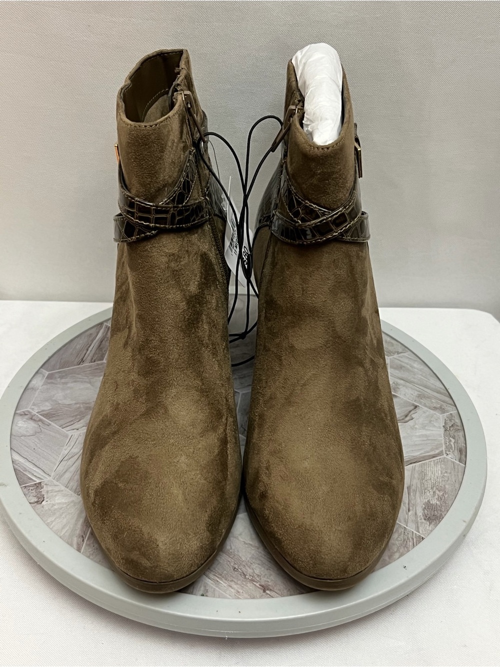 East 5th Ulan Taupe Ankle Boots Womenās Size 11M Croc Heel NWT